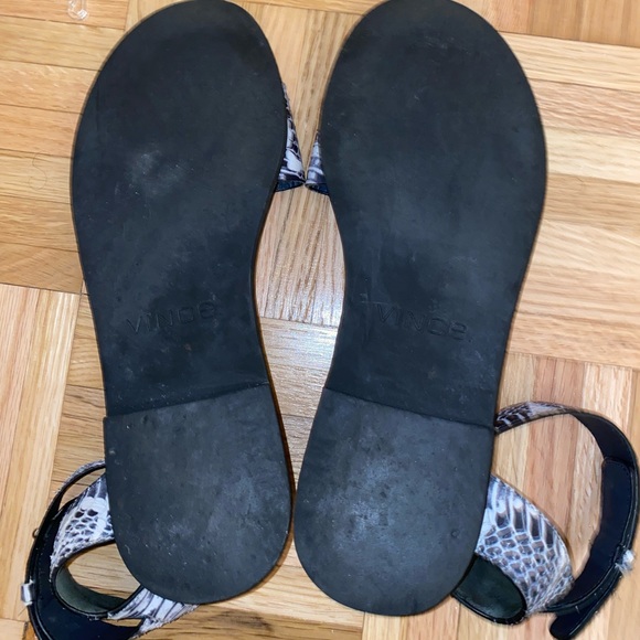 Vince Sawyer Snakeskin Leather Flat Sandals - Picture 4 of 10